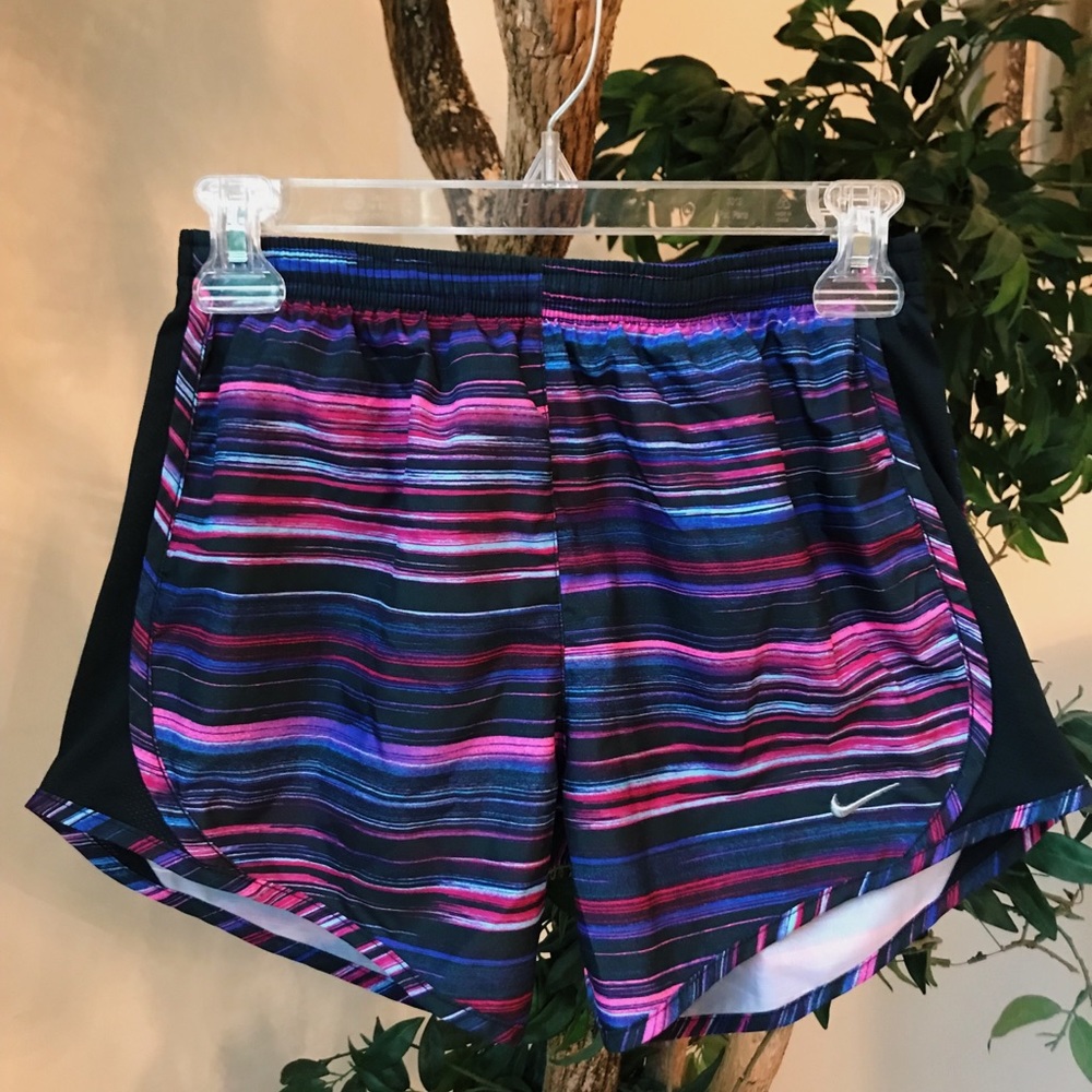 NIKE - running shorts - youth XL fits like adult S